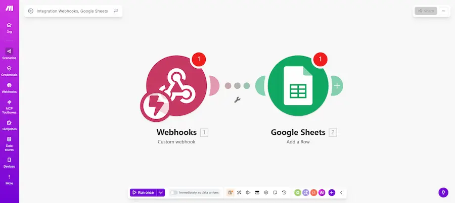 Creación paso a paso del primer escenario en Make.com con webhook y Google Sheets
